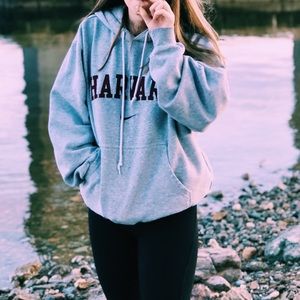 Harvard sweatshirt / hoodie